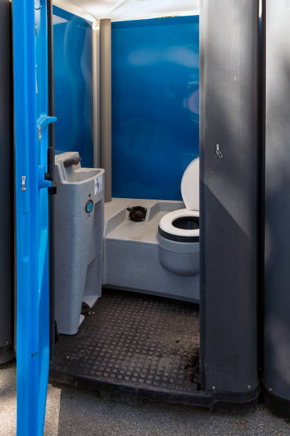 Best Portable bathroom rental  in Morrisonville, NY